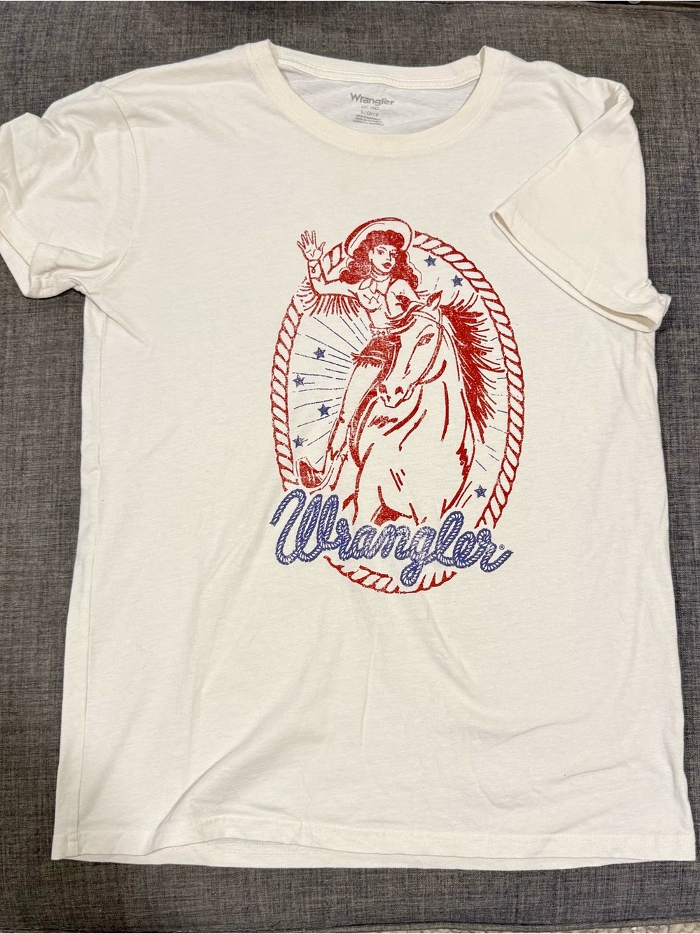 Wrangler Relaxed Cream Retro Rodeo Cowgirl Graphic